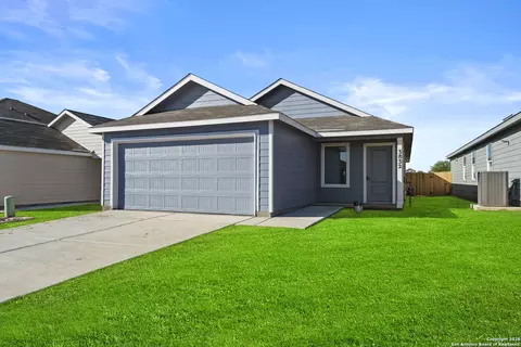 3832 Swift Fox Rd, New Braunfels, TX 78132