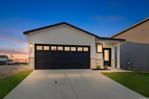 4982 Mala Vida, San Antonio, TX 78222