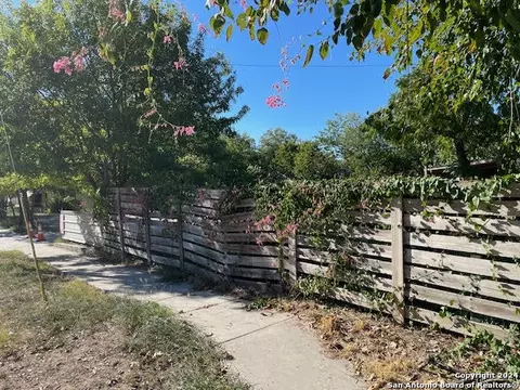 531 Dakota, San Antonio, TX 78203