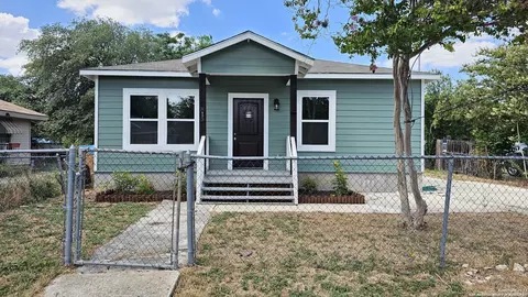 815 Waverly Ave, San Antonio, TX 78201