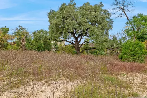 8226 Country Lane Ct, San Antonio, TX 78209