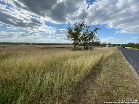12020 Interstate 10, Converse, TX 78109 photo 2