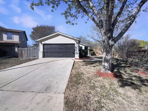 2903 Edison, San Antonio, TX 78245