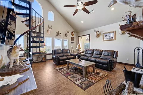 163 County Road 283, Harwood, TX 78632