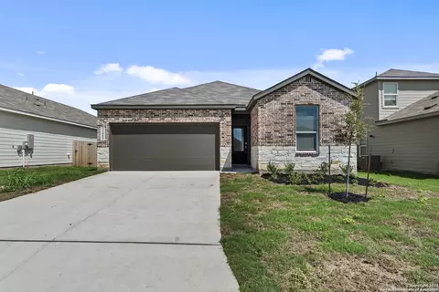 31952 Ambrose St, Bulverde, TX 78163