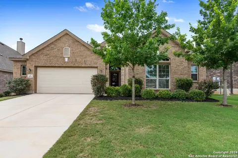 1019 Stone Xing, New Braunfels, TX 78132