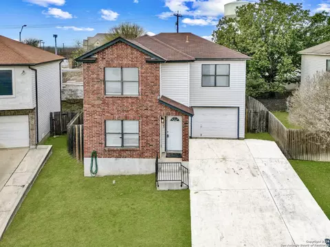 5023 Taylor Kenton, San Antonio, TX 78240