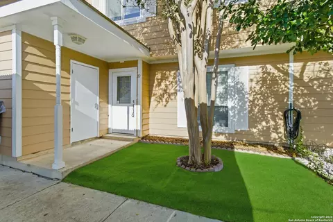 7322 Oak Mnr #19, San Antonio, TX 78229