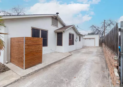 1933 Mckinley Ave, San Antonio, TX 78210