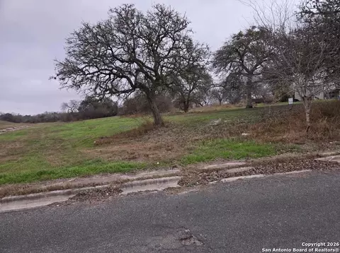 710 2nd, Beeville, TX 78102