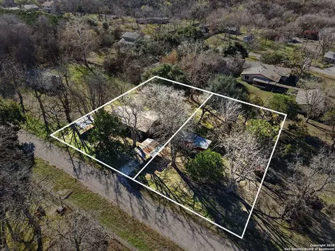 746728 Robin Nest, Canyon Lake, TX 78133