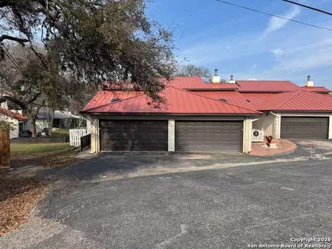 113 Watts #15, Canyon Lake, TX 78133
