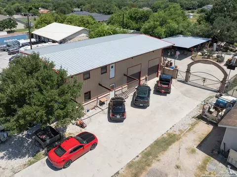 6766 Crestway, San Antonio, TX 78239