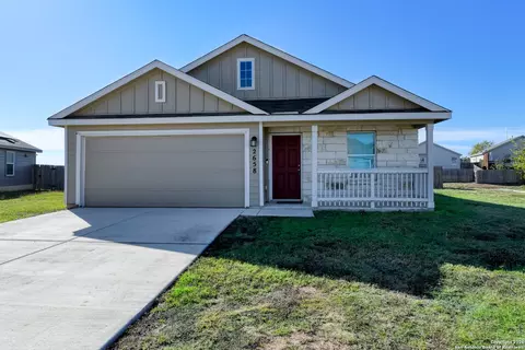 2658 Pechora Pipit St, New Braunfels, TX 78130