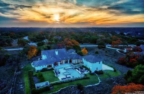 101 River Xing, Boerne, TX 78006