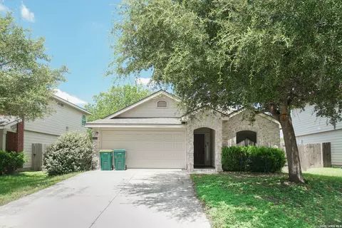 8959 Scarlet Crk, Universal City, TX 78148