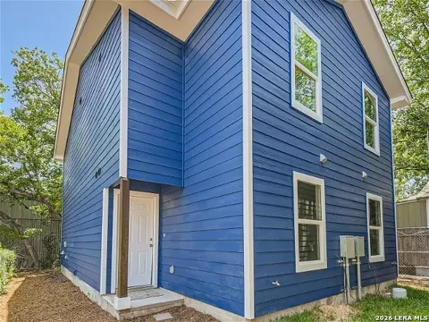 1522 S Elmendorf, San Antonio, TX 78207
