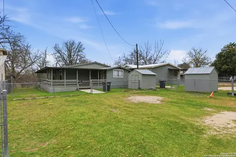 590 Canal, New Braunfels, TX 78130