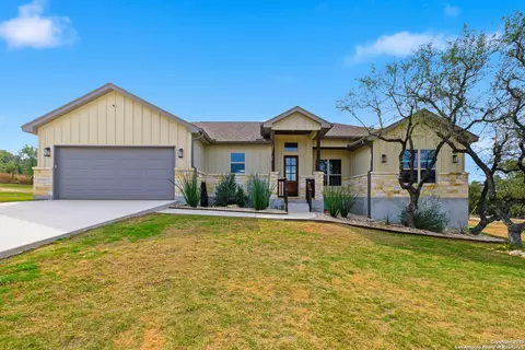 625 Crossman, Fischer, TX 78623
