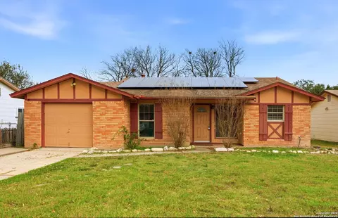 126 Meadow Way, Converse, TX 78109