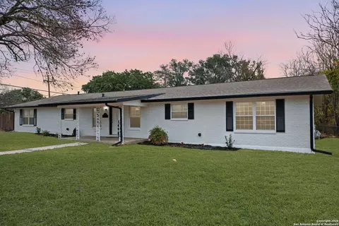 316 Tamworth, Castle Hills, TX 78213