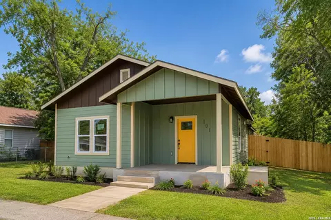 101 New York, San Antonio, TX 78214