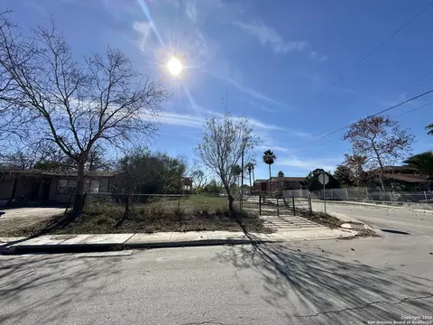 438 Vestal, San Antonio, TX 78221