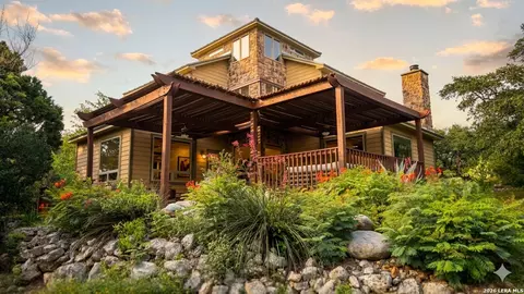 9623 Requa, Helotes, TX 78023