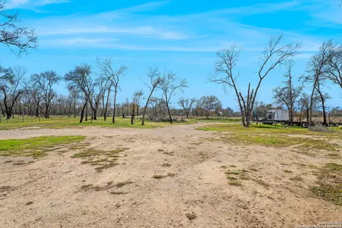 Exterior - 445 Savannah Rdg, Von Ormy, TX 78073 photo 5 of 5