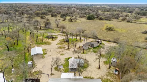 View/Area - 445 Savannah Rdg, Von Ormy, TX 78073 photo 2 of 3