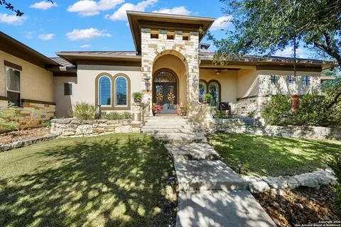 1888 Split Mtn, Canyon Lake, TX 78133