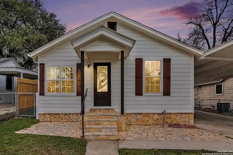 2039 Schley Ave, San Antonio, TX 78210