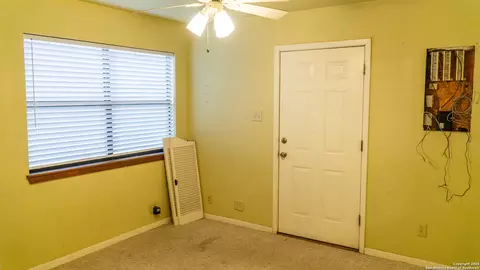 Bedroom - 730 N Main, Utopia, TX 78884 photo 3 of 3