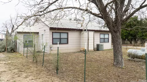 Exterior - 730 N Main, Utopia, TX 78884 photo 5 of 7