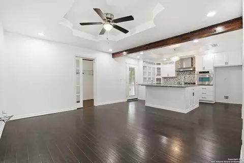 Living - 4443 Palace, Von Ormy, TX 78073 photo 5 of 7