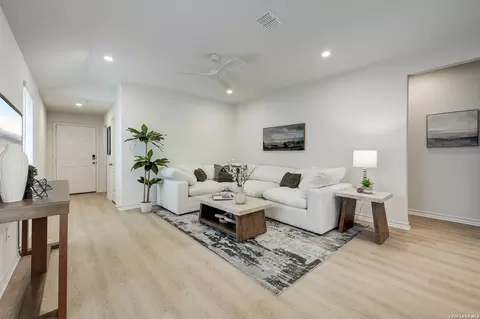 1547 Estelea, New Braunfels, TX 78130