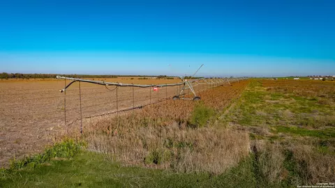 tbd County Road 5715, Natalia, TX 78059