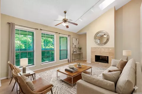 8633 Datapoint #224, San Antonio, TX 78229