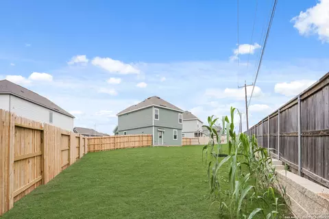 Exterior - 3239 Katzer Ln, Converse, TX 78109 photo 2 of 2