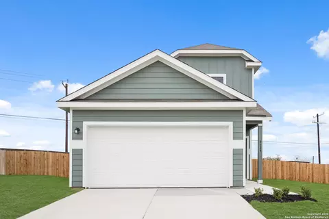 3239 Katzer Ln, Converse, TX 78109