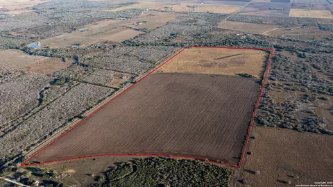 0 Fm 888, Skidmore, TX 78389