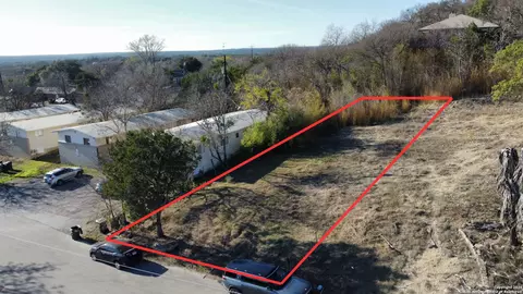 1104 Advance, San Marcos, TX 78666