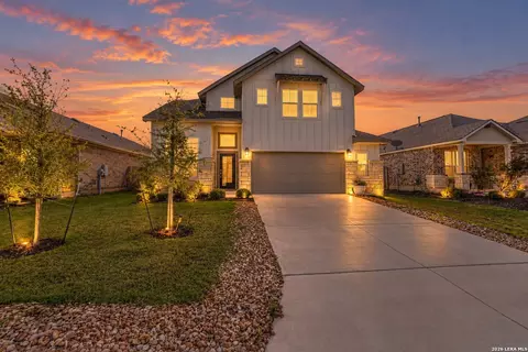1940 Colonial, New Braunfels, TX 78130