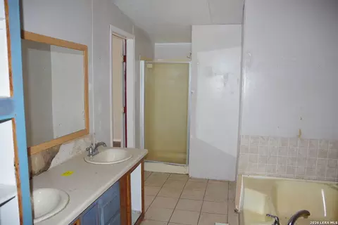 142 Thunderhead, Spring Branch, TX 78070 photo 10
