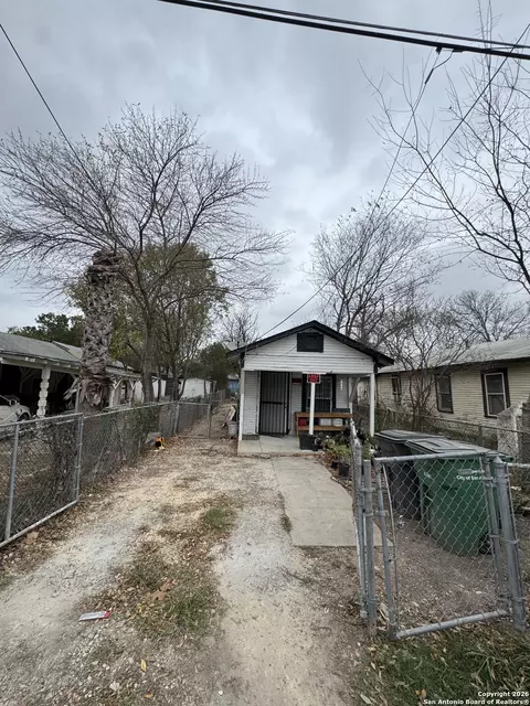 413 Matthews, San Antonio, TX 78237