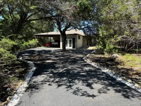 317 Saddle Mtn, Boerne, TX 78006
