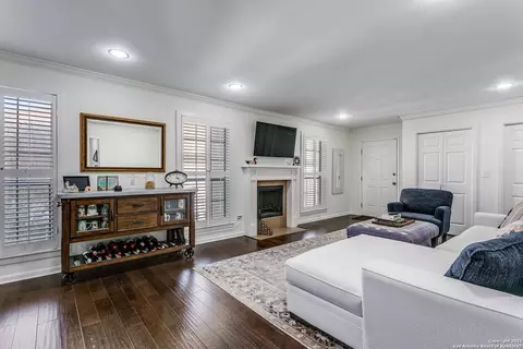 2611 Eisenhauer #1008, San Antonio, TX 78209
