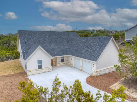328 Compass Rose, Canyon Lake, TX 78133