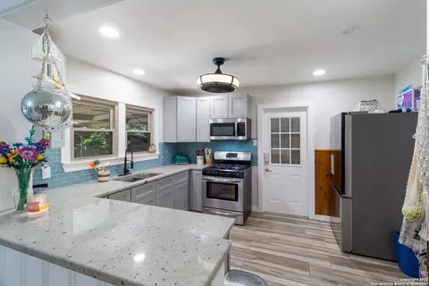 450 Pamela, San Antonio, TX 78223