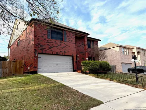 7501 Avery, Live Oak, TX 78233